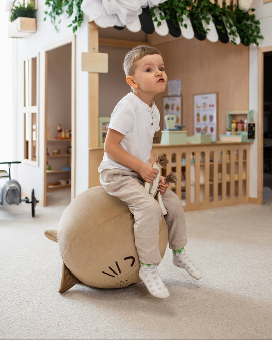 Skoczek Ryś | Leśne Tajemnice