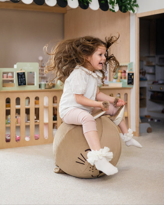 Skoczek Ryś | Leśne Tajemnice